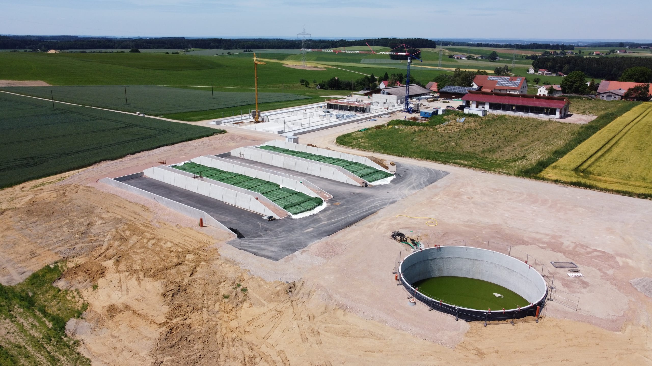Fahrsiloanlage Bebenhaus aus der Luft